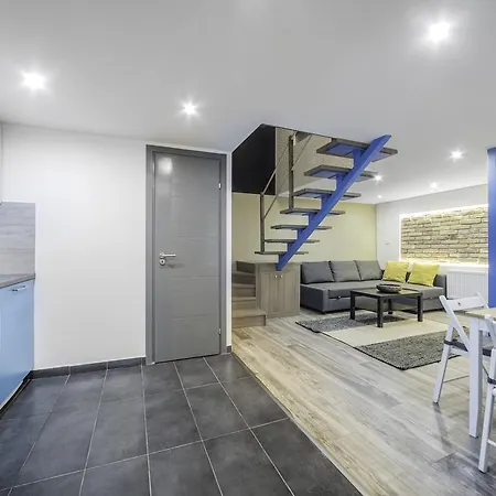 Akacfa 2 Bedroom Center