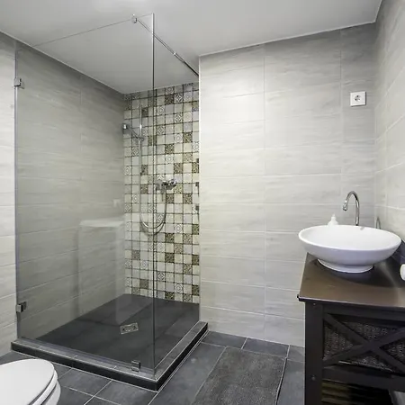 Апартаменты Akacfa 2 Bedroom Center